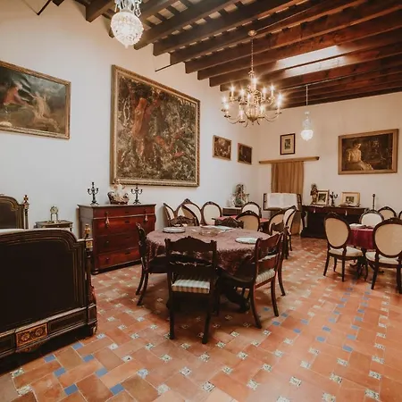 La Casa Del Pintor *