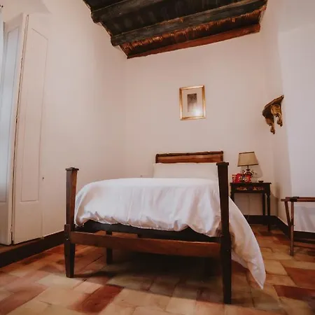 La Casa Del Pintor Pensión *